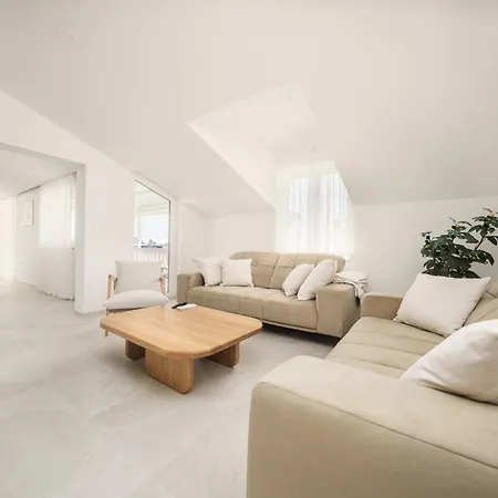 Penthouse Bianca * Vodice