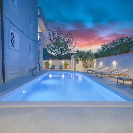 Διαμέρισμα Penthouse Bianca *